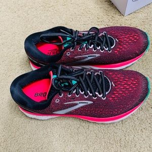 Brooks Running shoes